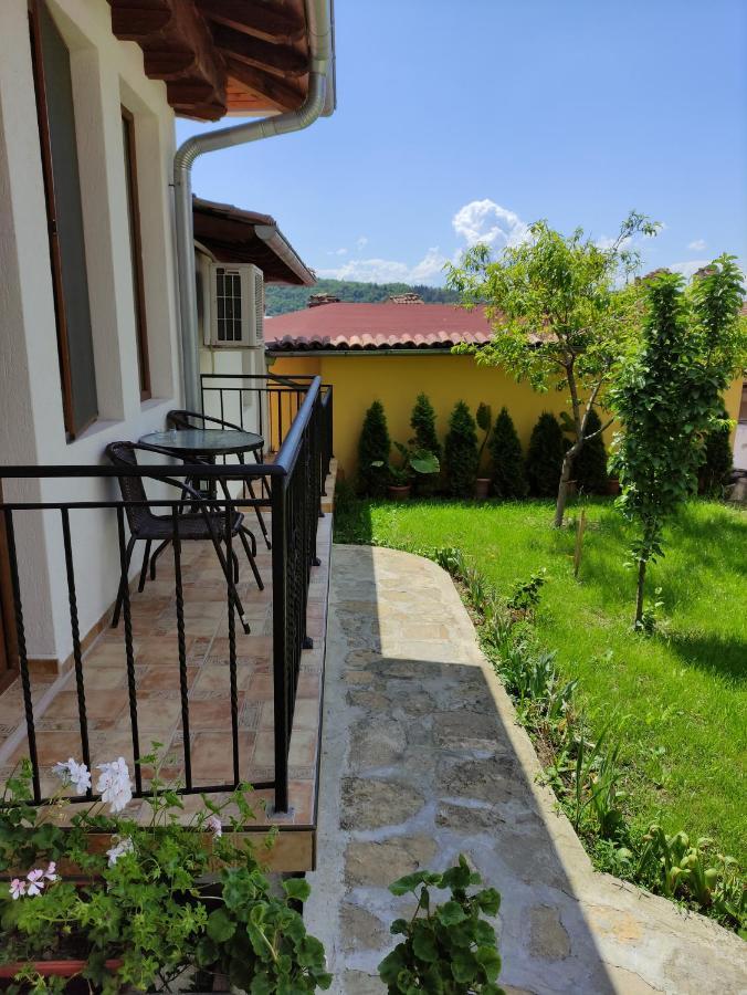 Family Hotel "Slavianska Dusha" Veliko Tărnovo Exterior foto
