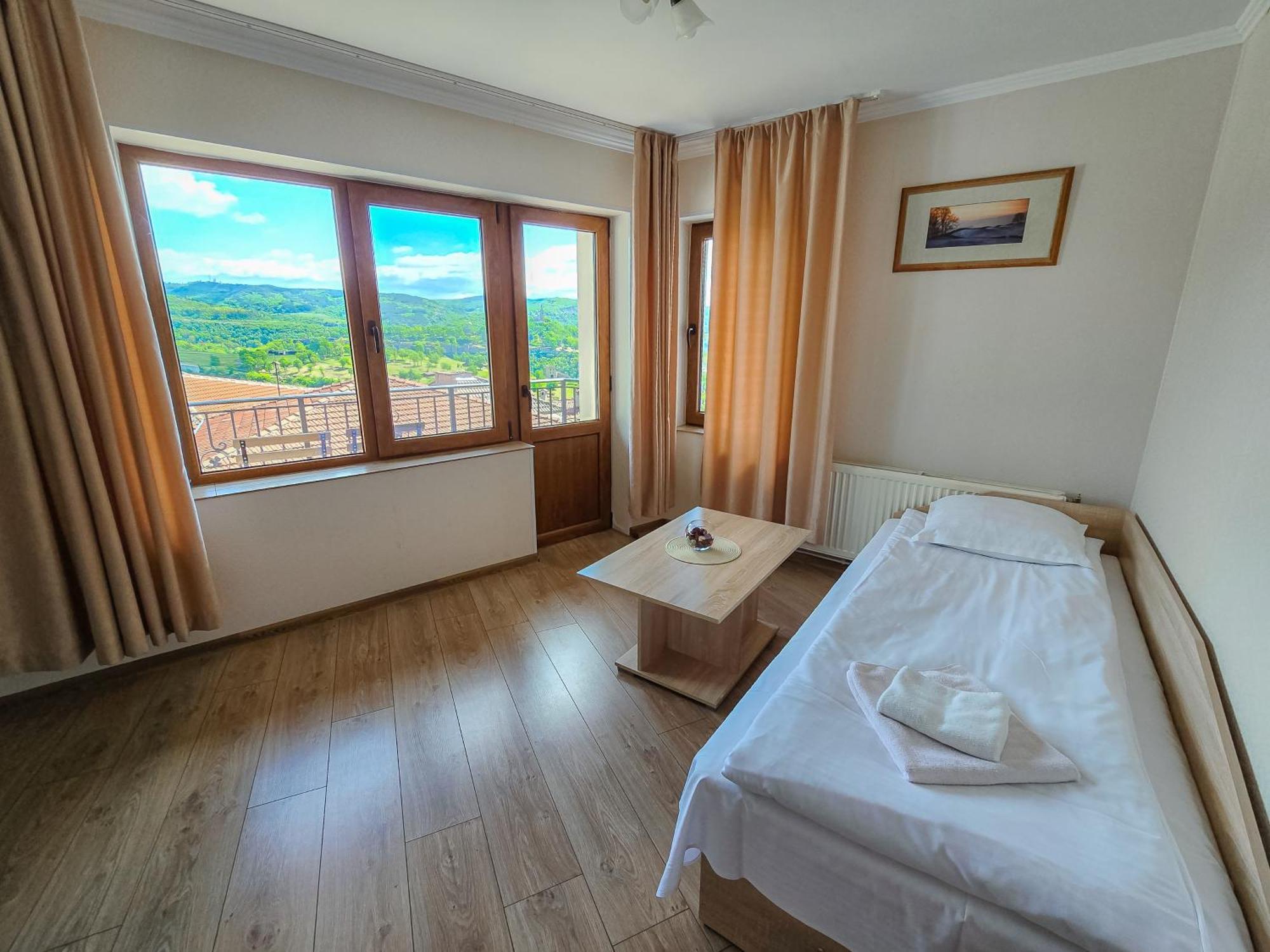 Family Hotel "Slavianska Dusha" Veliko Tărnovo Exterior foto